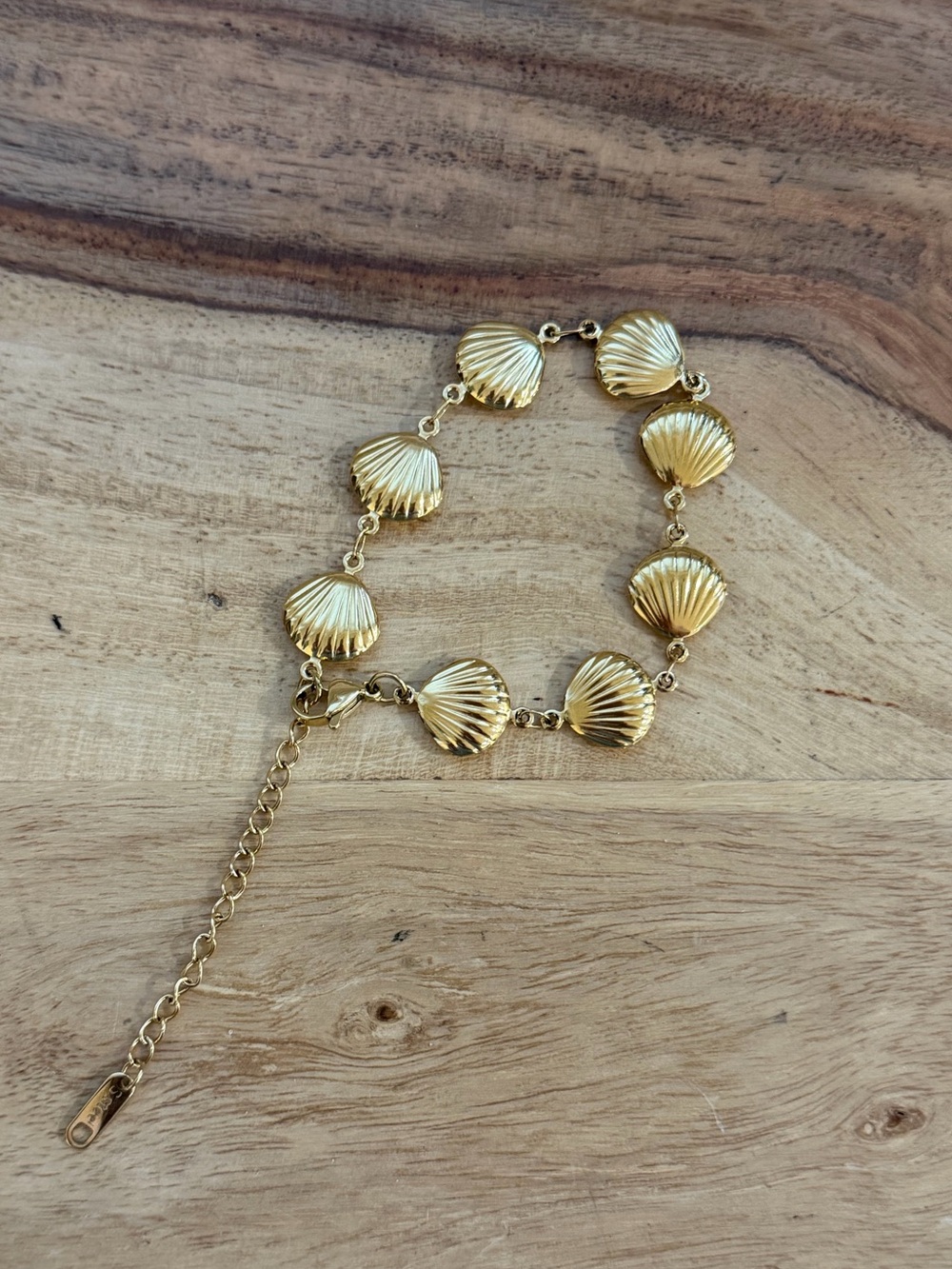 Citrina 18k Gold Non Tarnish Seashell Bracelet